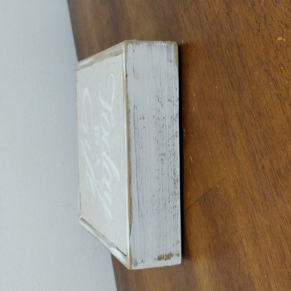 Motivational Wall Decor (White/Tan,Rustic Wooden Box) "Today is a Gift" - Picture 9 of 10
